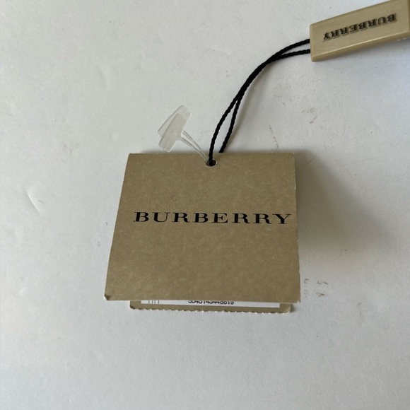 BURBERRY SUN VISOR IN CLASSIC BLUE PLAID | NEW WITH TAGS - Picture 5 of 6